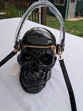 Classic Fashion Skull Purse , Goth Top Handle & Crossbody Halloween Fashion